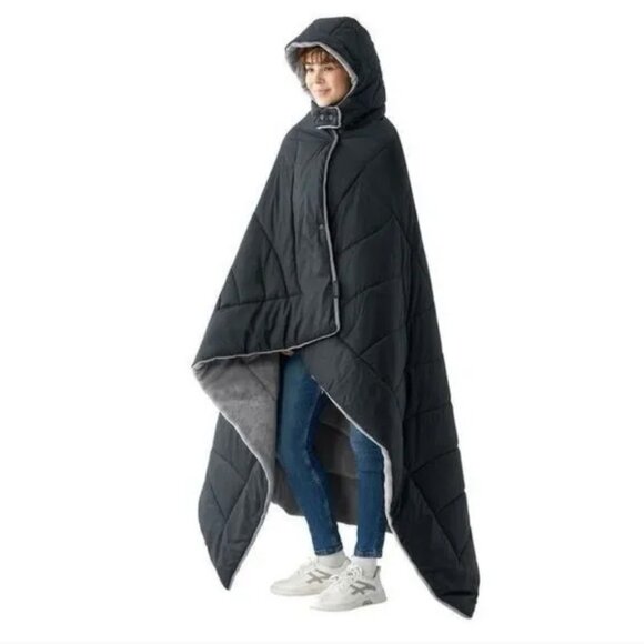 Hands Free Weatherproof Vintage Summit Outdoor Blanket Black - Picture 2 of 7